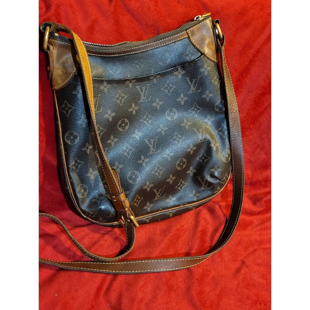 Louis vuitton odeon pm CA2019